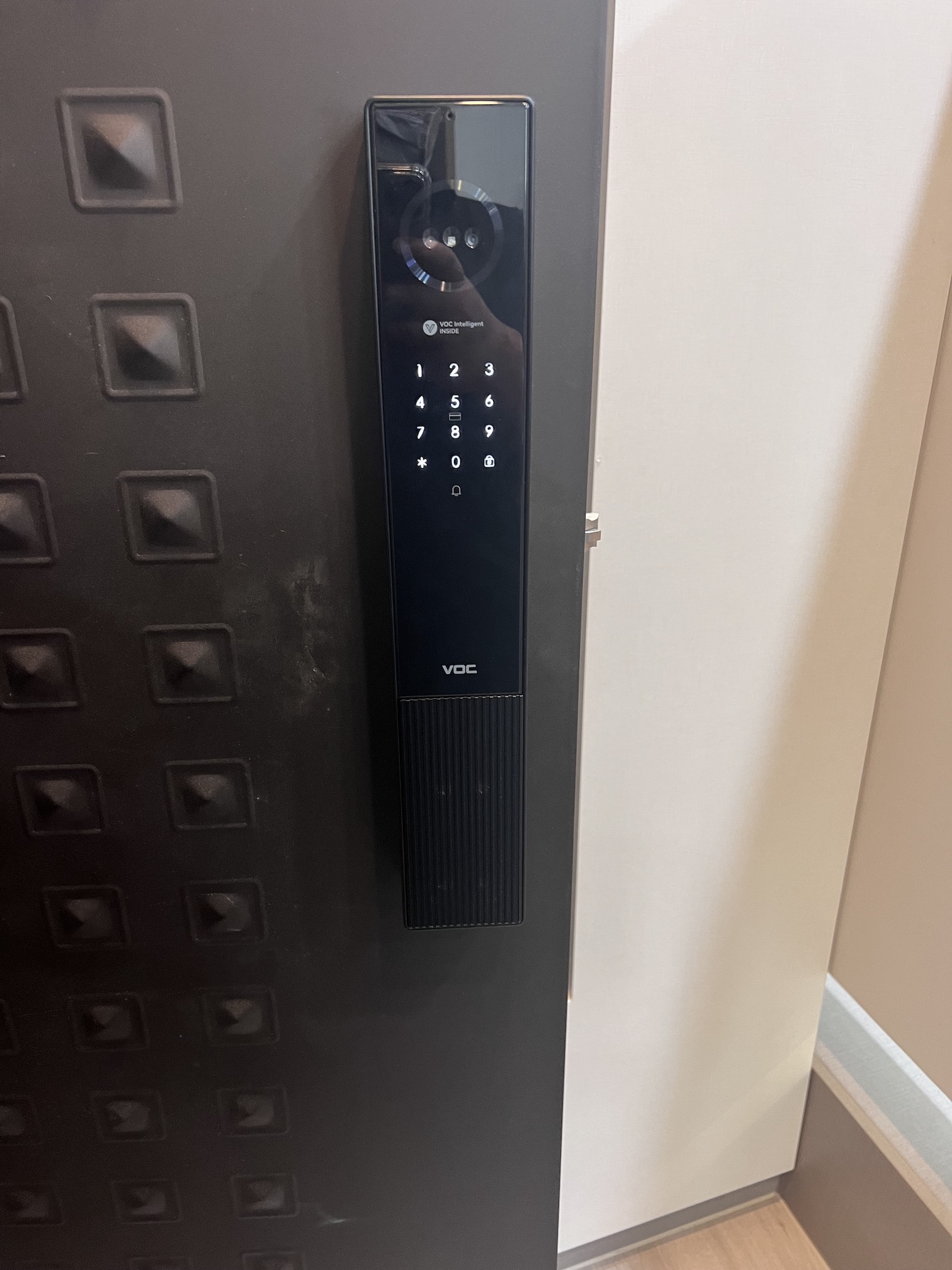 台南電子鎖安裝-VOC P908 實拍