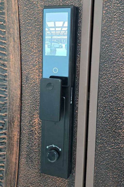 衛思盾 Samsung Y30MAX 實裝案例-內機螢幕展示