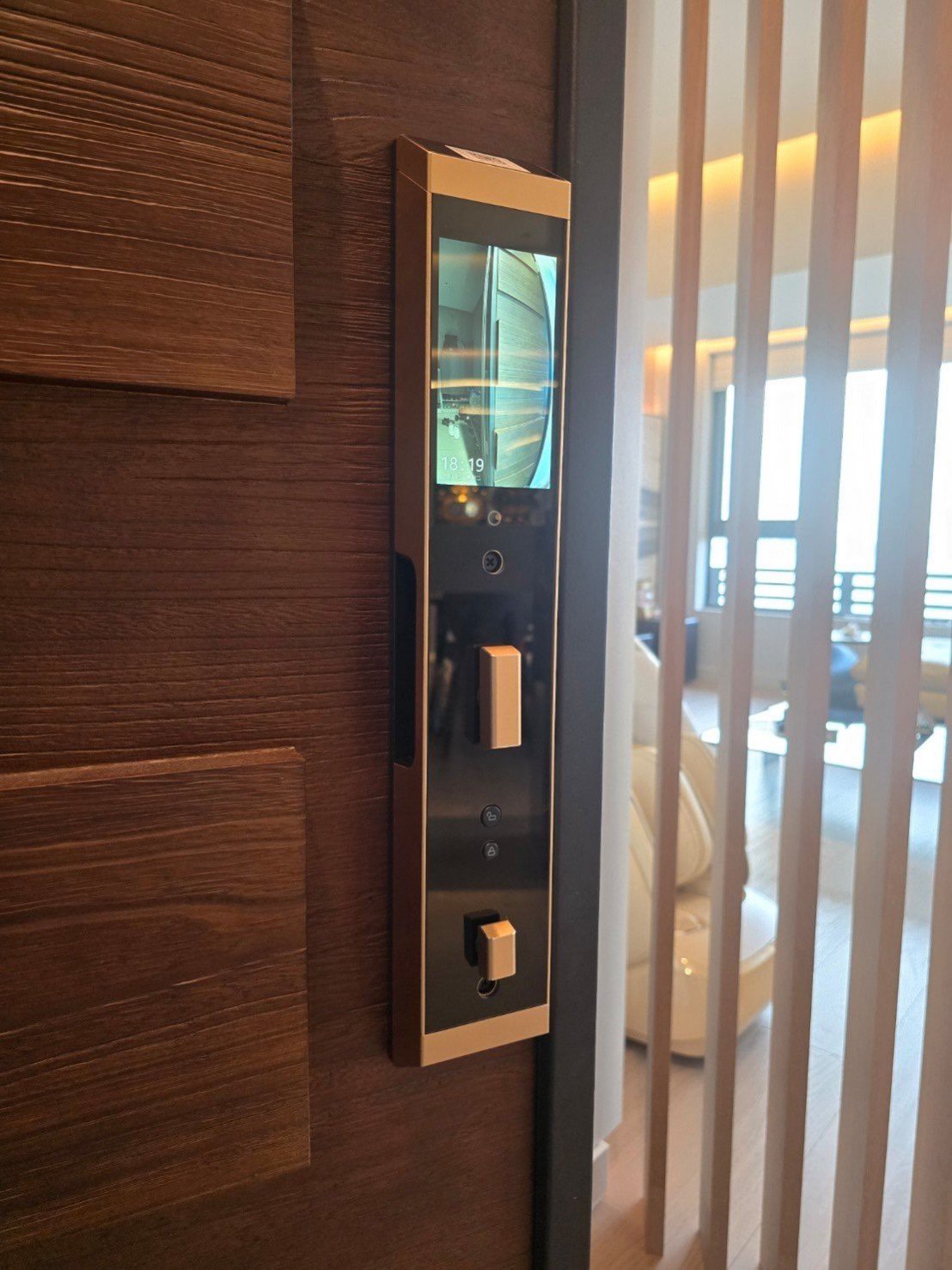 VOC P988 實裝展示 2